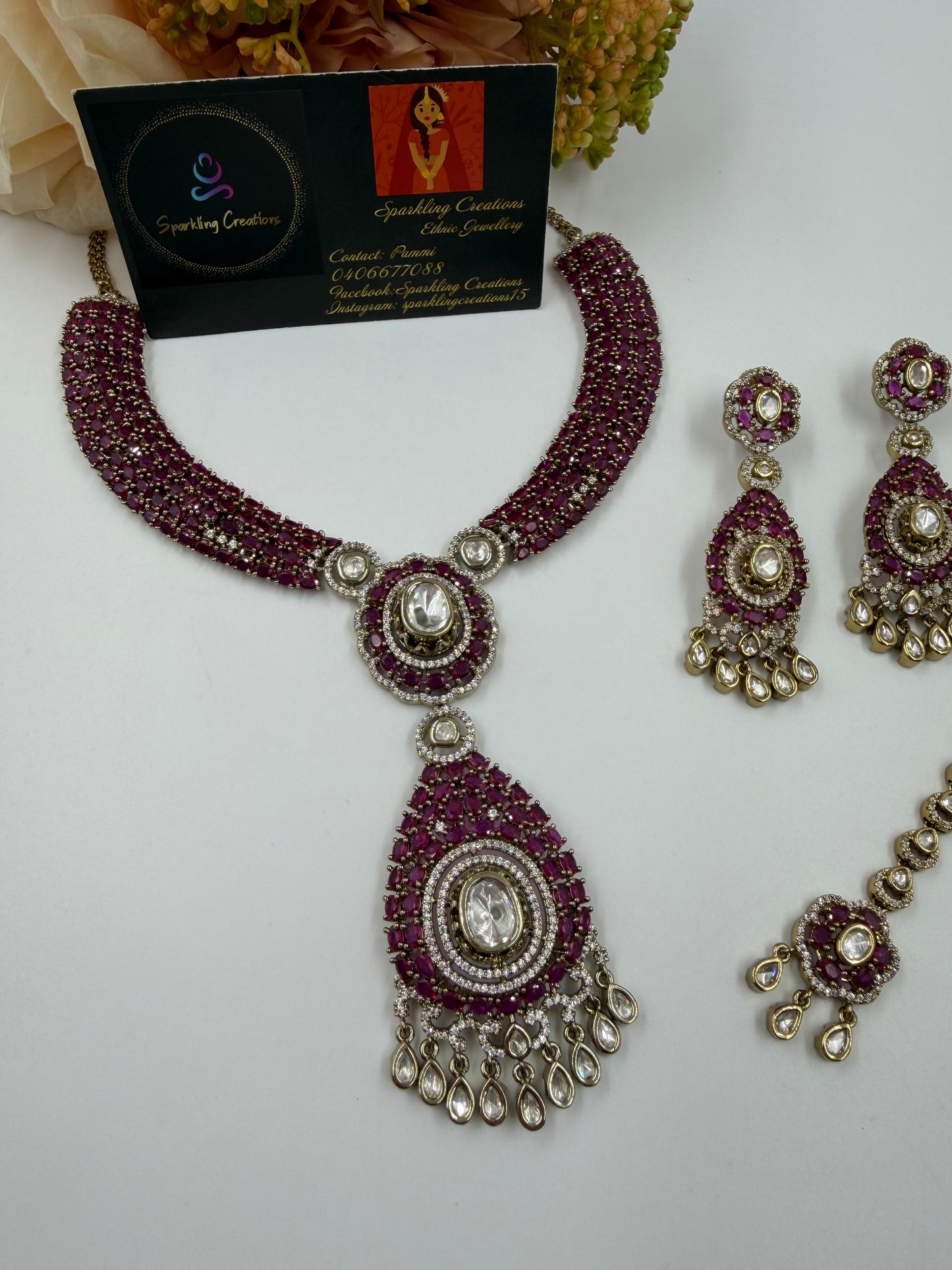 KISMAT NECKLACE SET