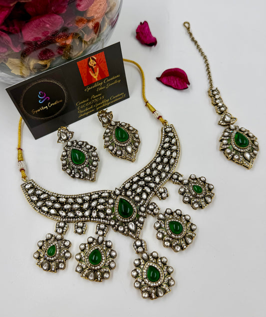 Surbhi Necklace Set