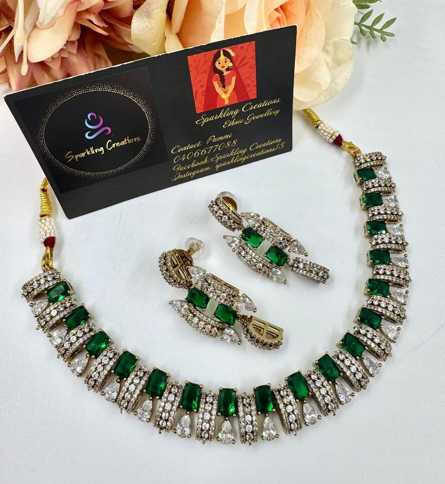 Saanvi Necklace Set