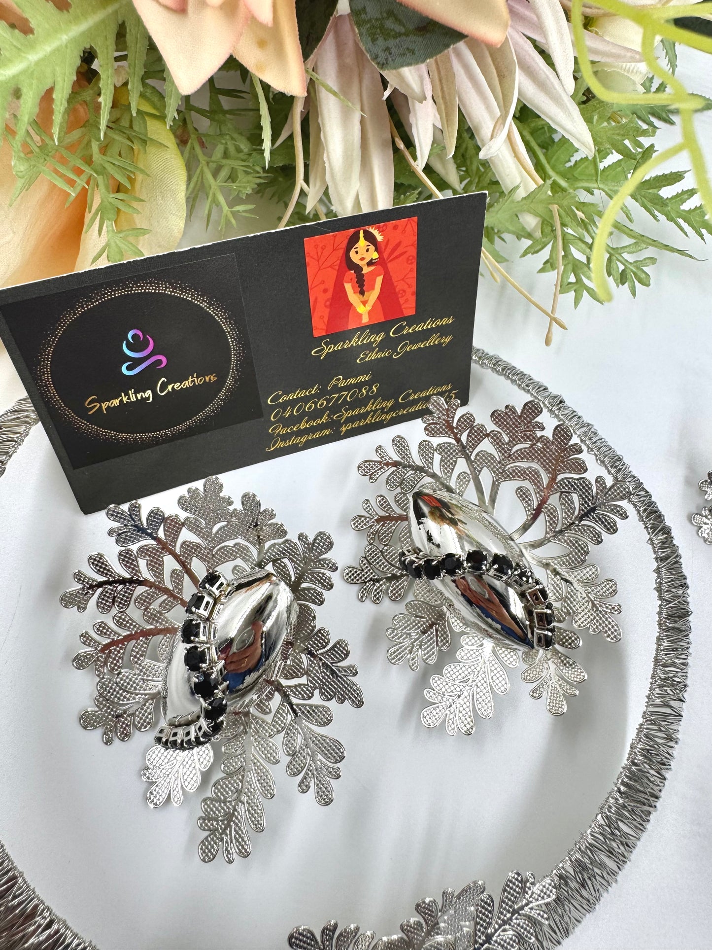 Vineeta Necklace Set