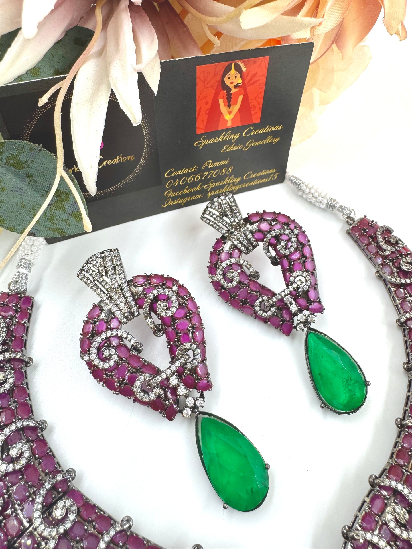 Pinky Necklace Set
