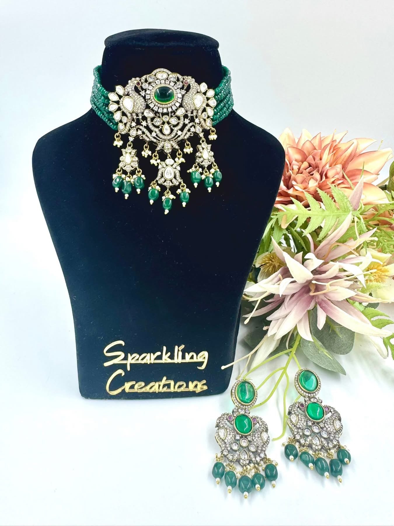 Alina Choker Set